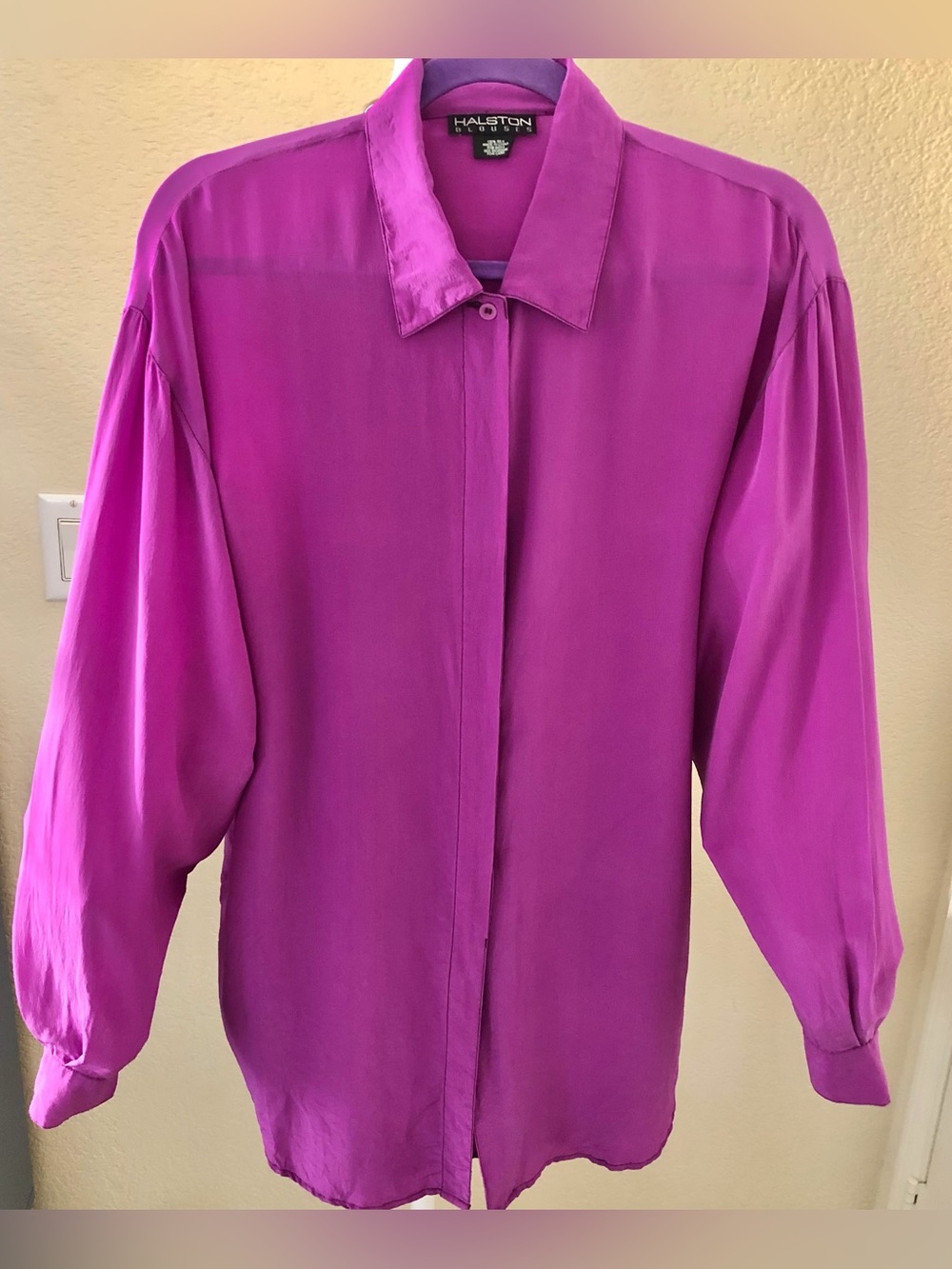 HALSTON Vintage silk shirt